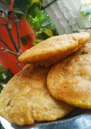 मसूर दाल की कचौड़ी (Masoor dal ki kachori recipe in hindi) रेसिपी मुख्य फोटो