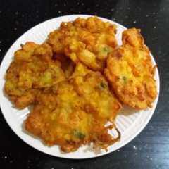 รูปของ Bakwan jagung cianjur