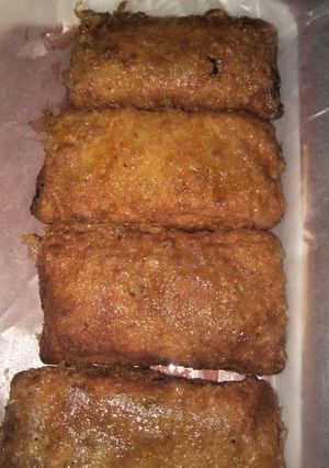 A picture of Bread Patties.
