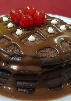 चॉकलेट  पॅनकेक्स (chocolate pancake recipe in marathi) रेसिपी चे मुख्य फोटो 