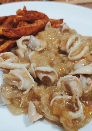 Foto principal de Chipirones encebollados