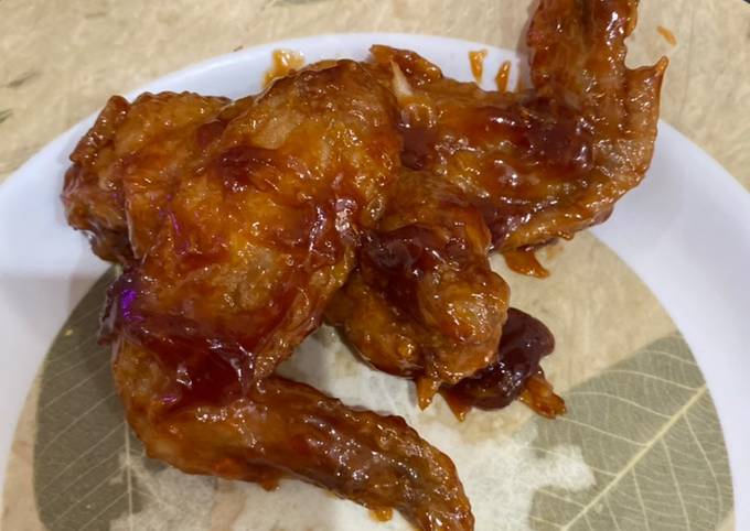 Honey spicy chicken wings