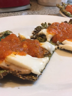 Una foto de Masa de pizza o tostadas de brócoli