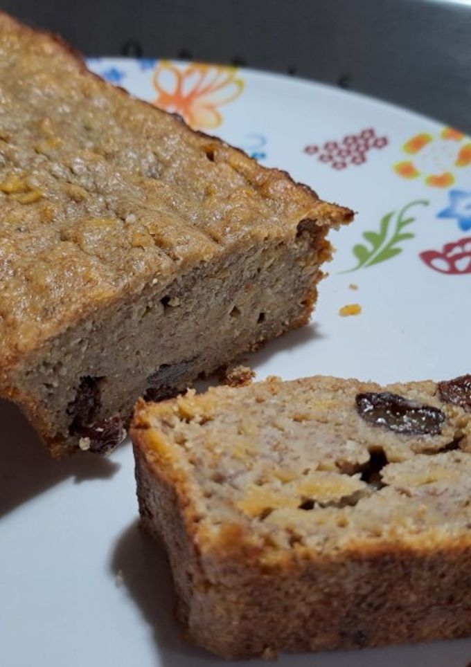 Una foto de Budín de bananas con pasas sin manteca ni azúcar