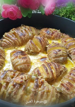 صورة لوصفة بطاطا مشوية بصوص الجبن