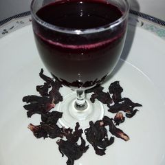 A picture of Chilled zobo drink.