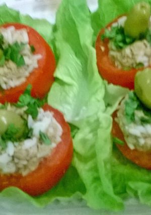 Una foto de Tomates rellenos