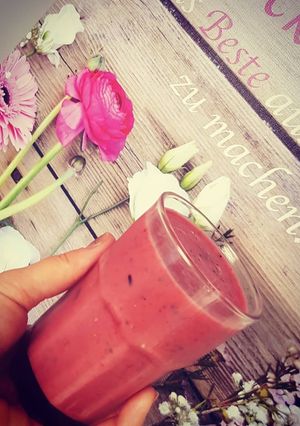 O poză a rețetei Smoothie din Căpșuni și Zmeură și semințe Chia.