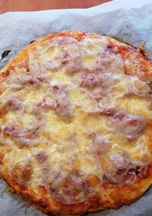 Gyors bögrés pizza recept fotója