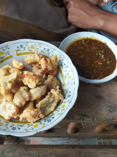Foto resep Pentol ayam goreng bumbu petis