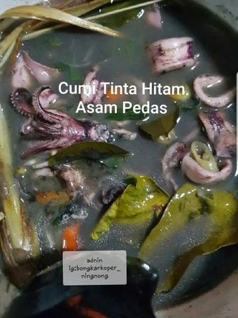 Langkah Gampang Membuat Resep Cumi tinta hitam asam pedas ala makassar yang Sempurna Anti Ribet, Lezat Sekali