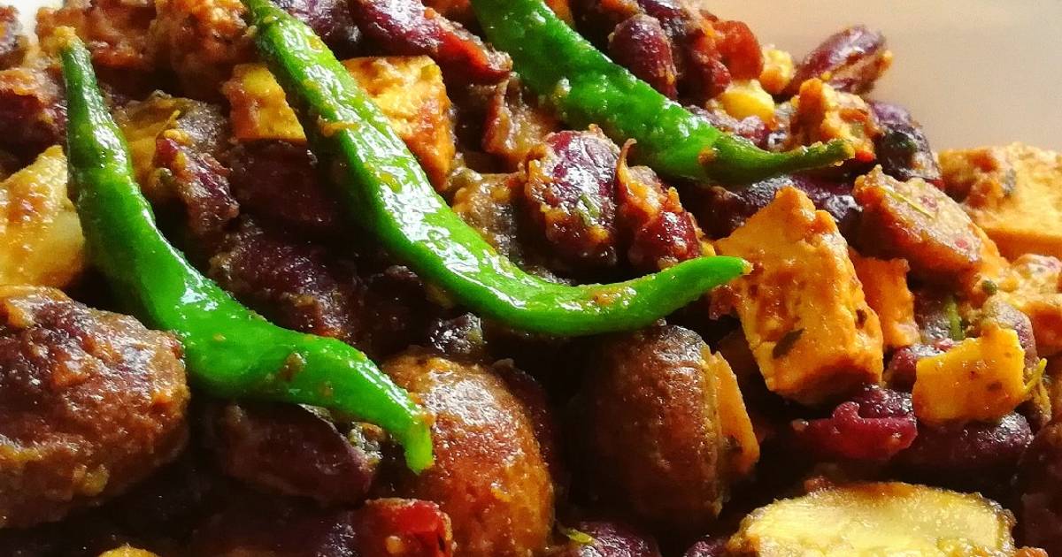 Saucy Mushroom, Bean and Tofu Chili (Vegan) Recipe by Nino Cookpad