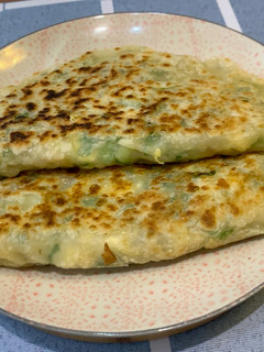 簡易版韭菜盒 的食譜成品照片