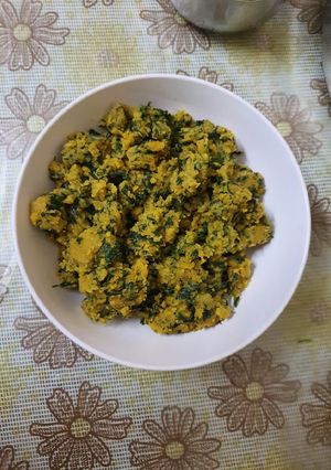 મેથી નું શાક (Methi Shak Recipe In Gujarati) રેસીપી મુખ્ય ફોટો