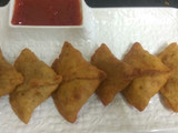 समोसा (Samosa)