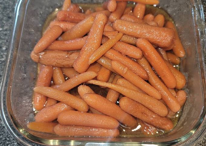 Step-by-Step Guide to Make Speedy Slowcooked sweet baby carrots - Easy Recipes for Beginners