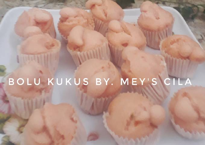 Cara Buat Bolu Kukus (Santan + Fanta Strawberry) Untuk Pemula