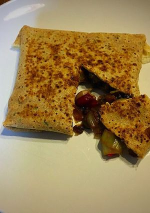 Una foto de Crepes integrales de espelta con verduras