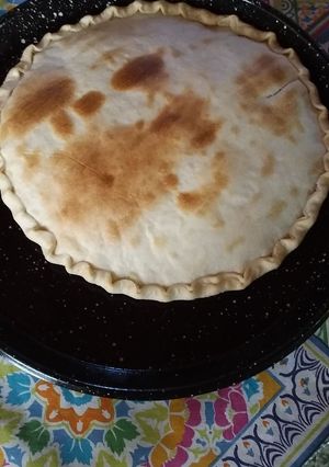 Una foto de Tarta de carne molida con jamón, queso y choclo