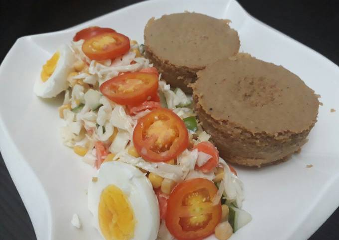 Step-by-Step Guide to Make Super Quick Homemade Moi moi with salad and egg