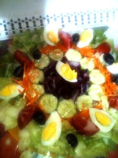 صورة لوصفة سلطة موسمية متنوعة 🥗💖