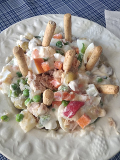 Una foto de Ensaladilla rusa o de primavera