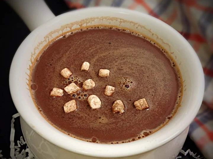 Easy Way Prepare Hot Chocolate the  Makes Drooling Delicious