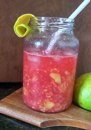 Foto de Caipirinha de Goiaba Vermelha