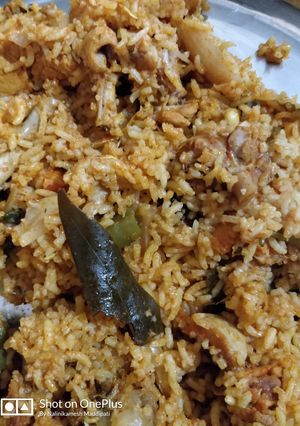 A picture of Chicken Pulav.