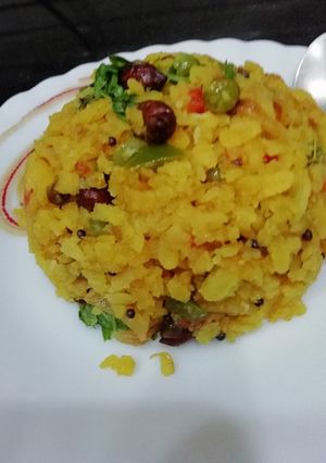 A picture of Kanda Poha.
