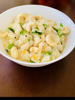 सूजी का उपमा (Suji Ka Upma recipe in Hindi) रेसिपी मुख्य फोटो