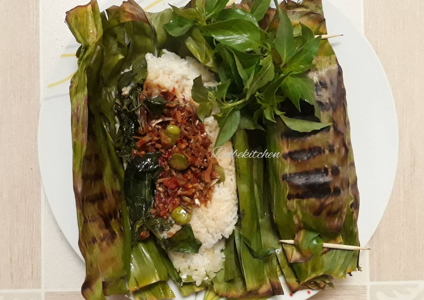 Nasi Bakar Sambal Teri Petai