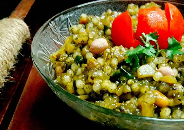 Simple Way to Make Super Quick Homemade Navratri Vrat Sabudana Khichdi Recipe