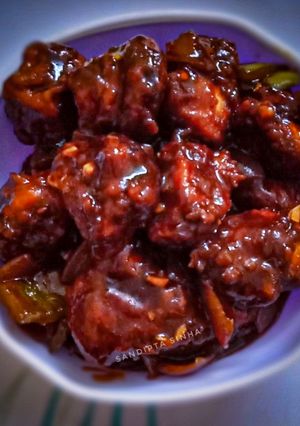 চিলি চিকেন (chilli chicken recipe in Bengali) রেসিপির প্রধান ছবি