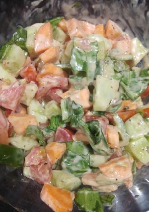 A picture of Italian Classic Salad.