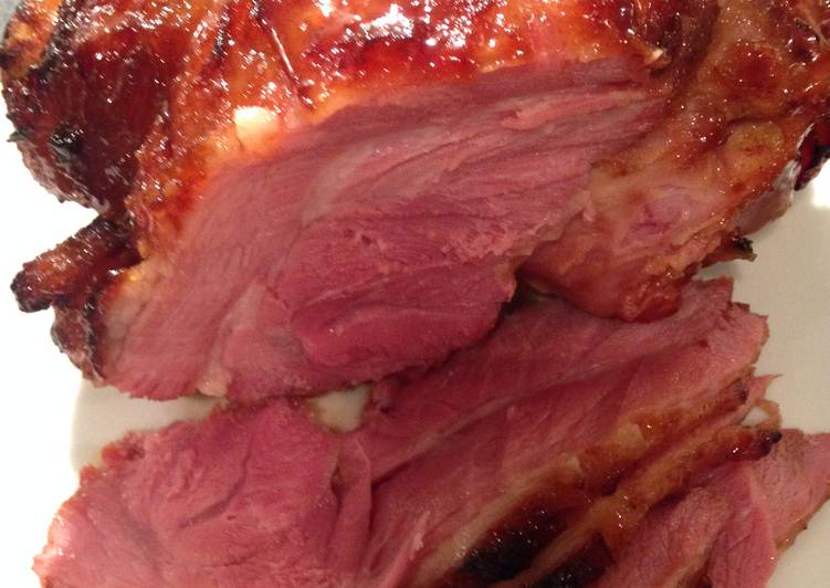 Easiest Way to Make Super Quick Homemade Glazed Ham Joint