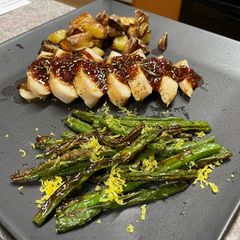 A picture of Balsamic Fig Chicken.