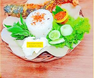 Siap Saji Pecel lele kremes Ala Warung