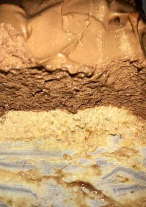 Una foto de Mousse de chocolate con colchón de galletitas