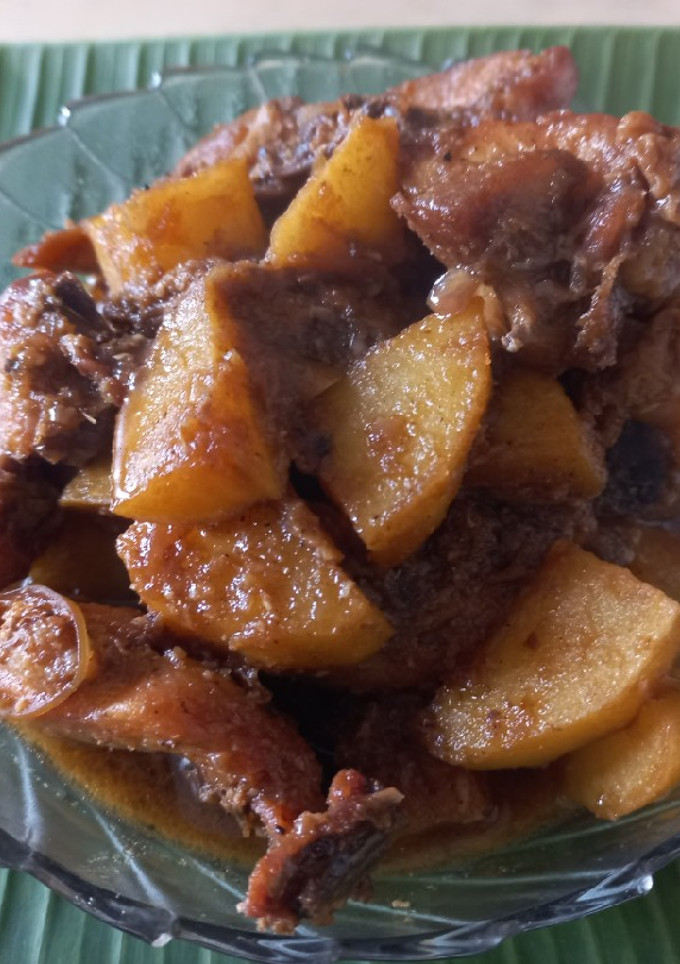 Foto resep Semur ayam kentang
