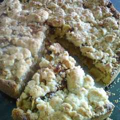 Una foto de Kuchen de manzana con migas