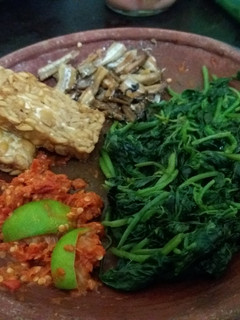Foto resep Bayam sambal jeruk nipis