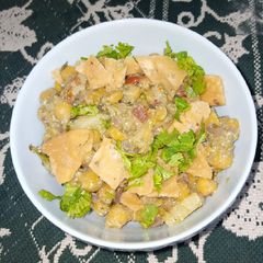 A picture of Stew Curry Chaat.