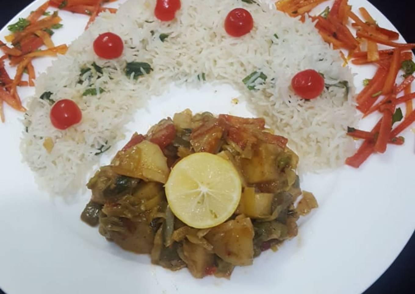 Fried veggies with garlic rice