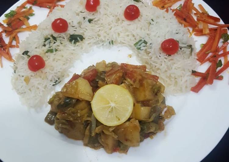 How to Prepare Favorite Fried veggies with garlic rice