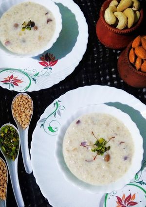A picture of Whole wheat kheer.