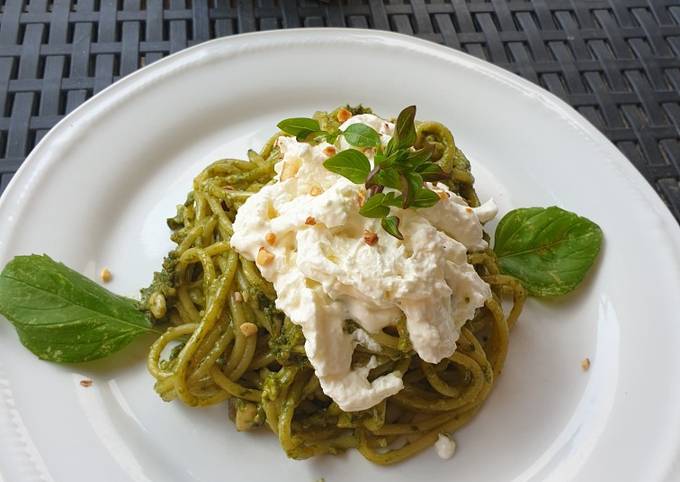 🇮🇹Spaghetti pesto e stracciatella