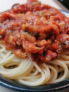 Una foto de Spaguettis con bolognesa de pollo al jengibre