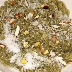 A picture of Lauki ka halwa.