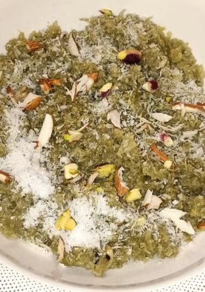 A picture of Lauki ka halwa.